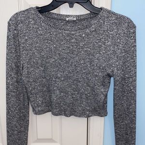 Long Sleeve Crop Top (gray)
